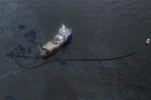 BP is attempting to contain and clean up its oil spill in the Gulf of Mexico (Photo: Reuters)