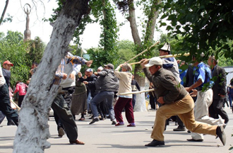 Kyrgyzstan Ethnic Riots Claim Up To 40 Lives