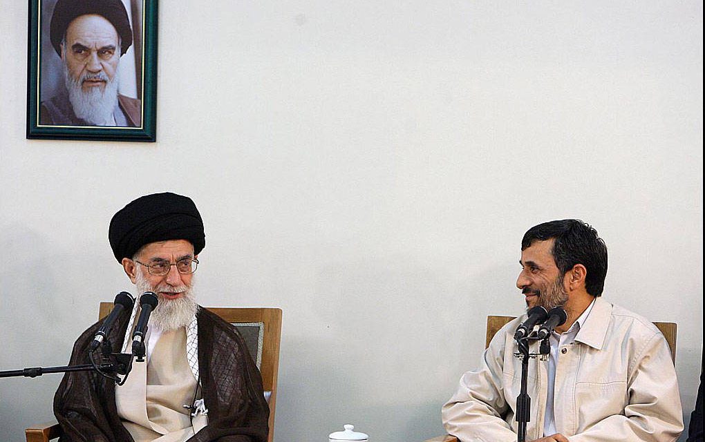 Arms Racing Between Khamenei and Ahmadinejad and Its Impact on the US-Iran Relations