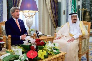 US Secretary of State John Kerry with King Salman bin Abdelaziz Al Saud of Saudi before a bilateral meeting at the Royal Court in Riyadh, Saudi Arabia, on May 7, 2015 (US State Department)