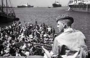 Arab refugees crowding a British ship carrying them to Acre, April 1948 (Life Magazine. Source: PalestineRemembered.com)