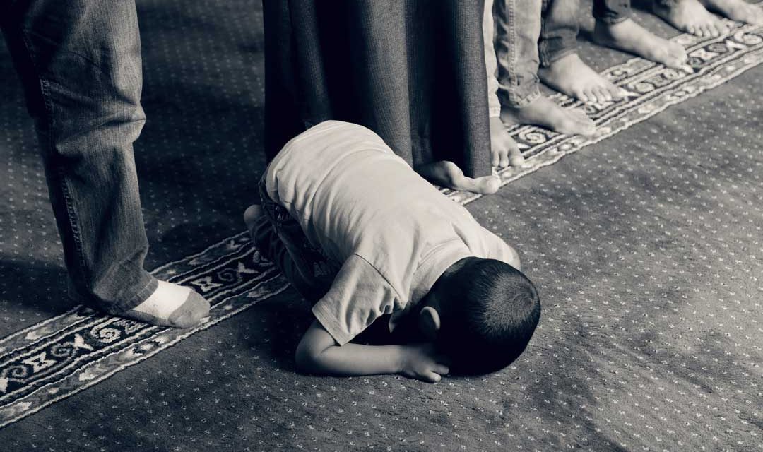 ‘Decolonizing the Mind’: Using Hollywood Celebrities to Validate Islam