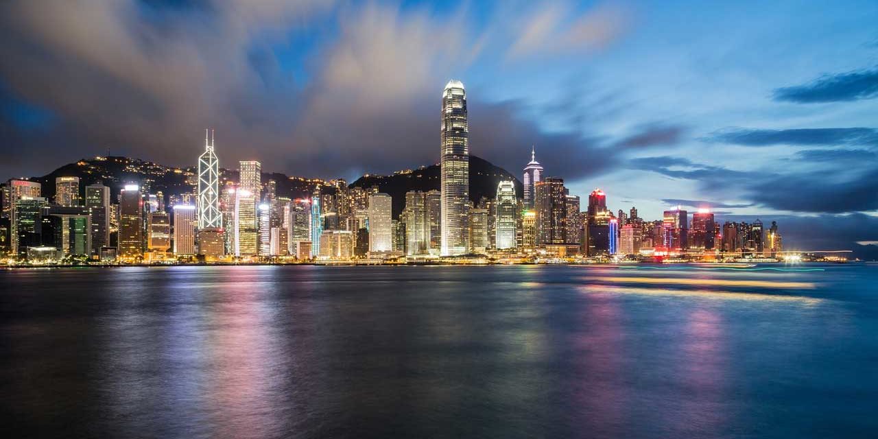 Baidu (NASDAQ: BIDU) Hong Kong Dual-Primary Listing And Apple AI Partnership Could Shift Investor Sentiment
