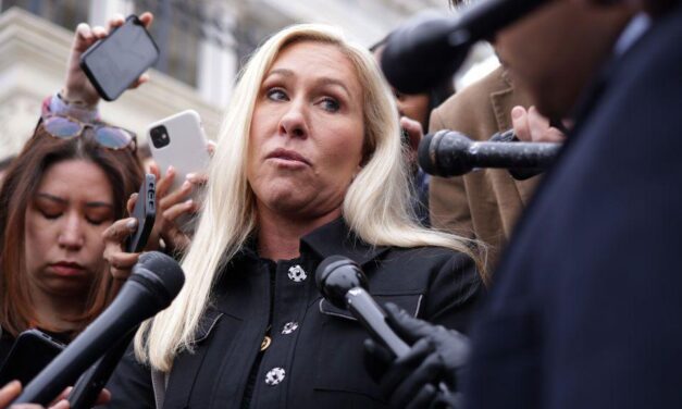 Marjorie Taylor Greene Draws “Old MAGA vs New MAGA” Battle Lines as Trump Attacks Carlson, Kelly, Owens and Jones