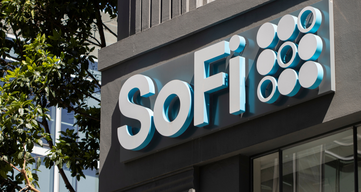 SoFi Stock Price Finds Floor at $16.02 as Short-Seller Report Overhang Clouds Strong Q1