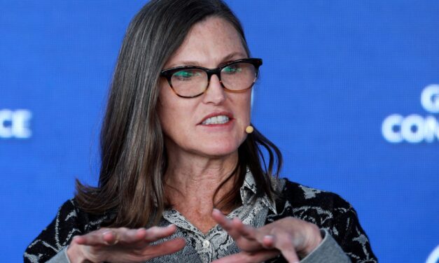 Cathie Wood’s ARK Goes All-In on Nuclear IPO (XE) and Amazon (AMZN) While Dumping $65M in AMD (AMD), Trimming Rocket Lab (RKLB)