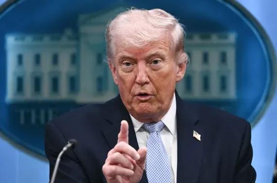 Polls Show Growing Frustration with Trump’s Handling of the Economy as Approval Ratings Slide