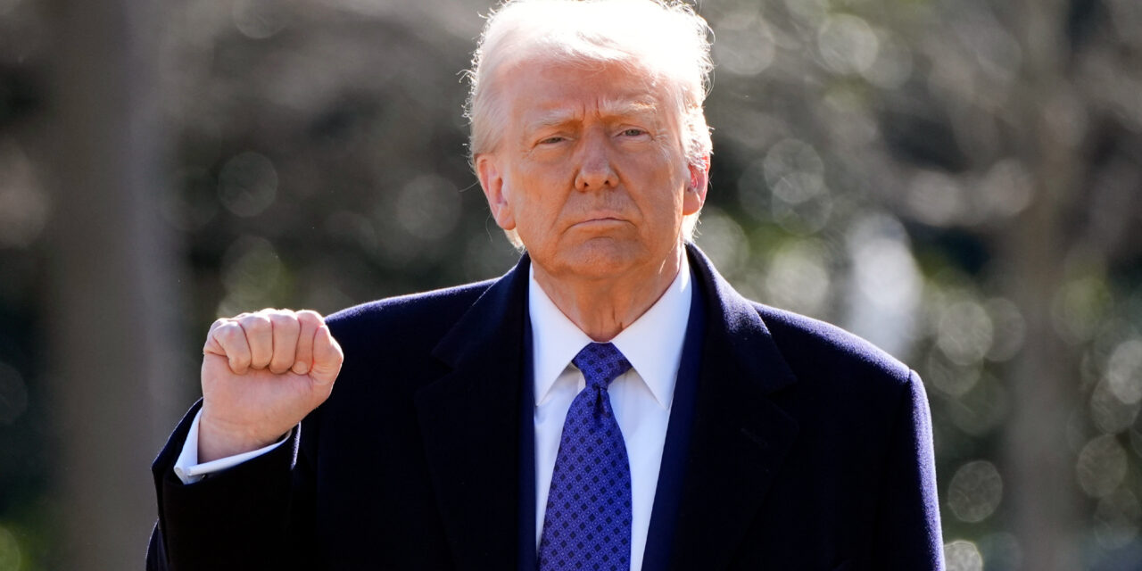 Republican Anxiety Over Midterms Builds as Trump’s Economy Approval Rating Sinks to 30 Percent
