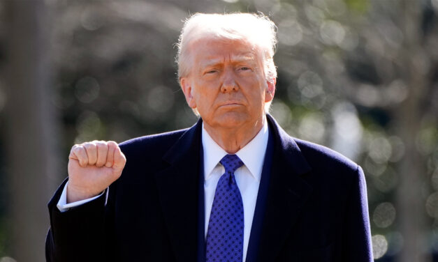 Republican Anxiety Over Midterms Builds as Trump’s Economy Approval Rating Sinks to 30 Percent