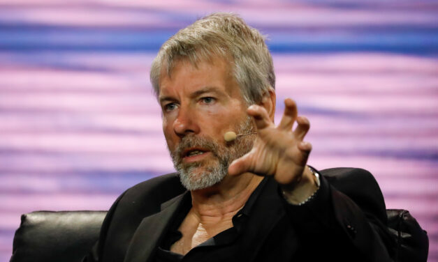 Michael Saylor Predicts Bitcoin Will Hit $21 Million, MSTR Holds 780,897 BTC After Rally Pushes Holdings Above Cost Basis