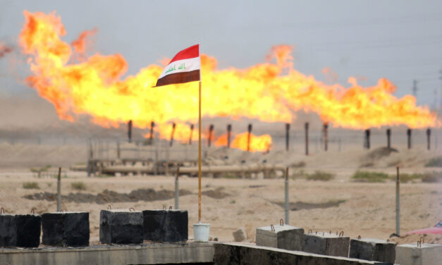 Crude Oil Prices Surge 6%, Tech Stocks Lead Monday’s Modest Decline: AAPL, META, TSLA, ASTS, NVDA