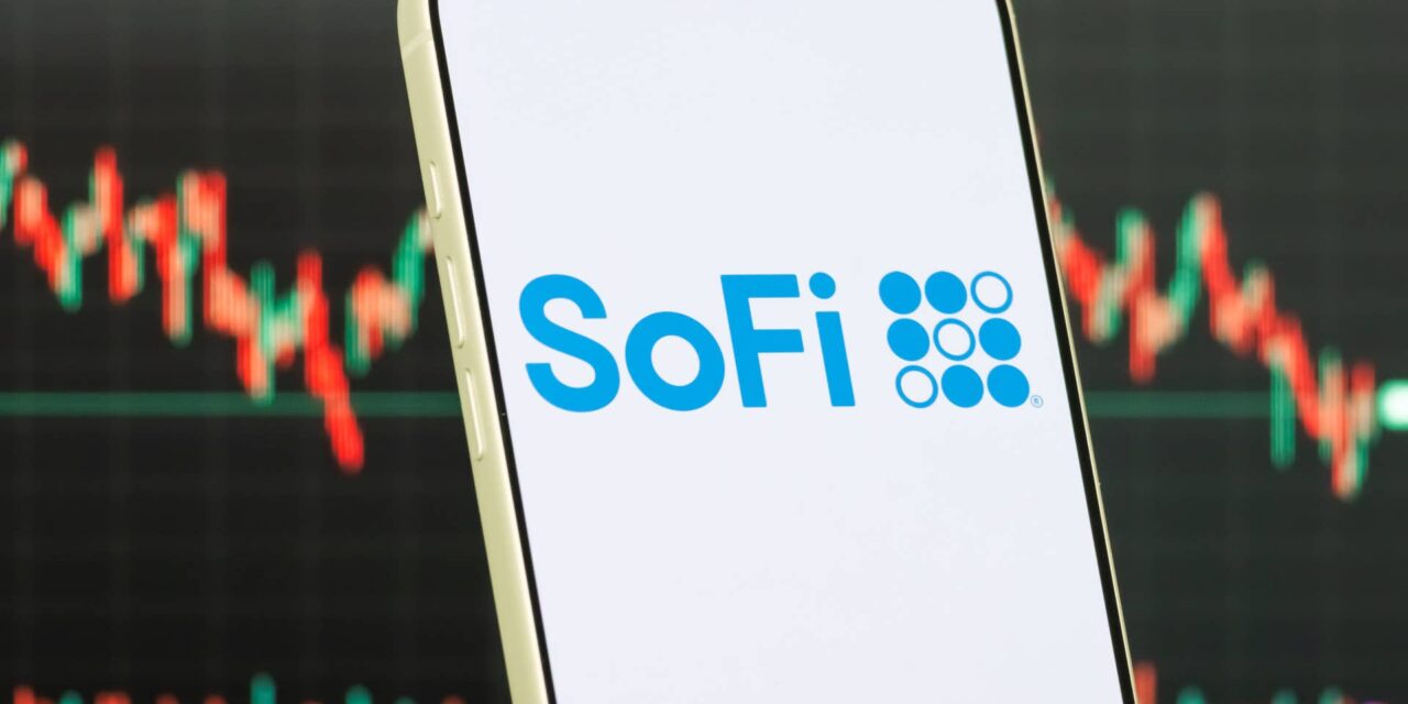 SoFi Technologies (NASDAQ: SOFI) Falls 15% After Record Revenue Fails to Deliver Guidance Raise