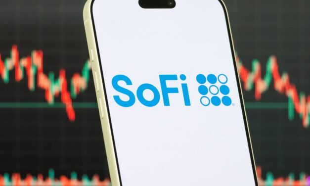 SoFi Technologies (NASDAQ: SOFI) Falls 15% After Record Revenue Fails to Deliver Guidance Raise