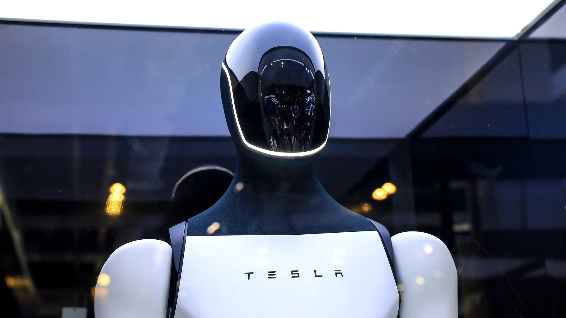 foreignpolicyjournal.com - Timothy Mason - Tesla (TSLA) Earnings Call Reveals $25 Billion Capex Plan for AI, Optimus Robots and Cybercab as Stock Retreats
