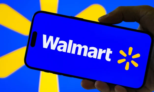 Walmart (NYSE: WMT) Blurs the Line Between Growth and Defensive Stock as Amazon Rivalry Intensifies