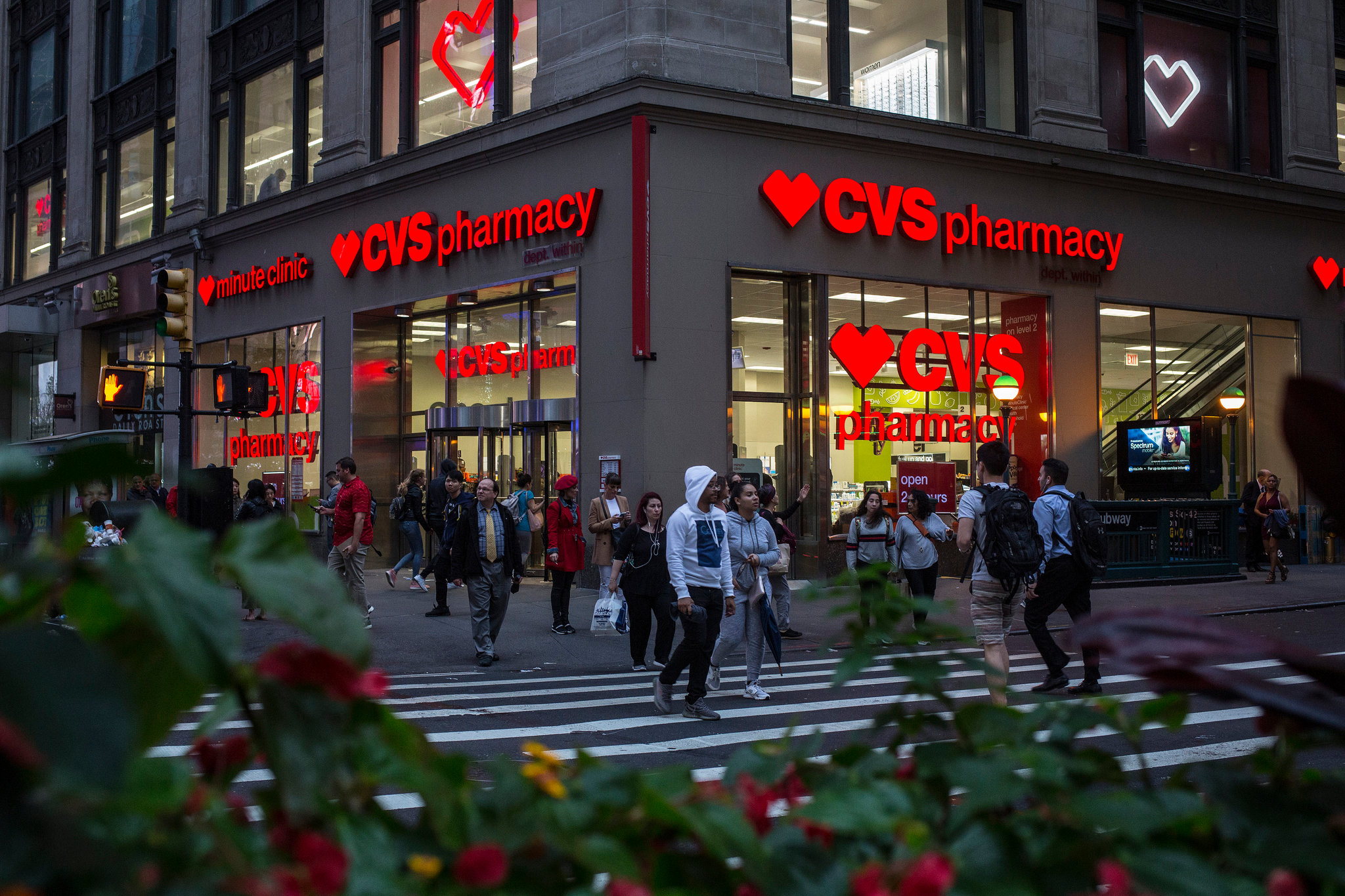CVS Health (NYSE: CVS) Reinstates Zepbound Coverage And Adds New Weight-Loss Pill To Drug Plans