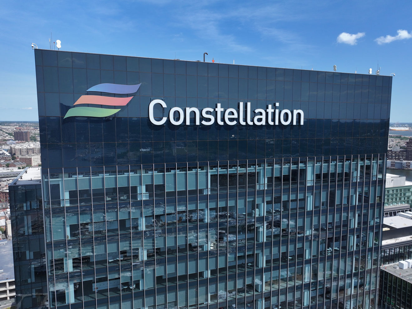 Constellation Energy (NASDAQ: CEG) Secures Long-Term Nuclear Power Deal With Walmart (NYSE: WMT) For Illinois Clean Energy Supply