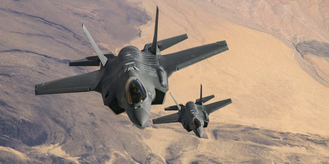 US Marine Corps Phases Out F/A-18 Hornet Jobs as F-35 Takes Full Control of Tactical Aviation