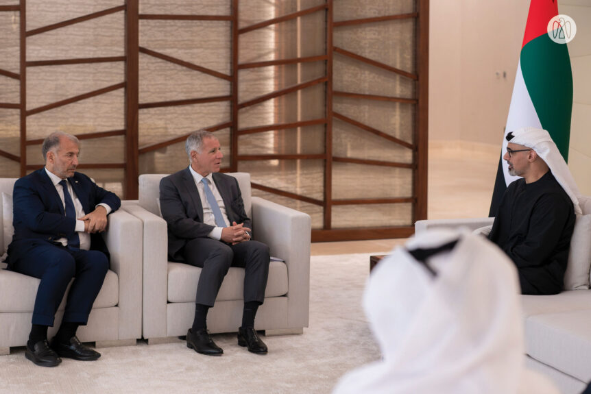 foreignpolicyjournal.com - Ewan Scott - Abu Dhabi Crown Prince Meets HSBC Group CEO to Explore Banking and Financial Collaboration