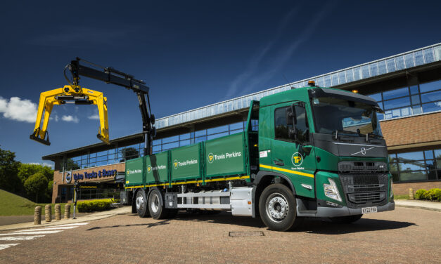 Travis Perkins (LSE: TPK) Edges Lower as AGM Confirms Dividend and Board Changes