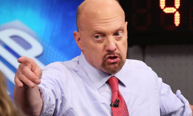 Jim Cramer Calls Costco (NASDAQ: COST) a “Buy Buy Buy” at 49 Times Earnings and Sees Two Macro Catalysts Driving the Stock