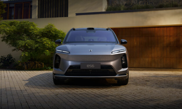 Nio’s Cheaper SUV Launch And Chip Spin-Off Reshape The Investment Case For NYSE: NIO