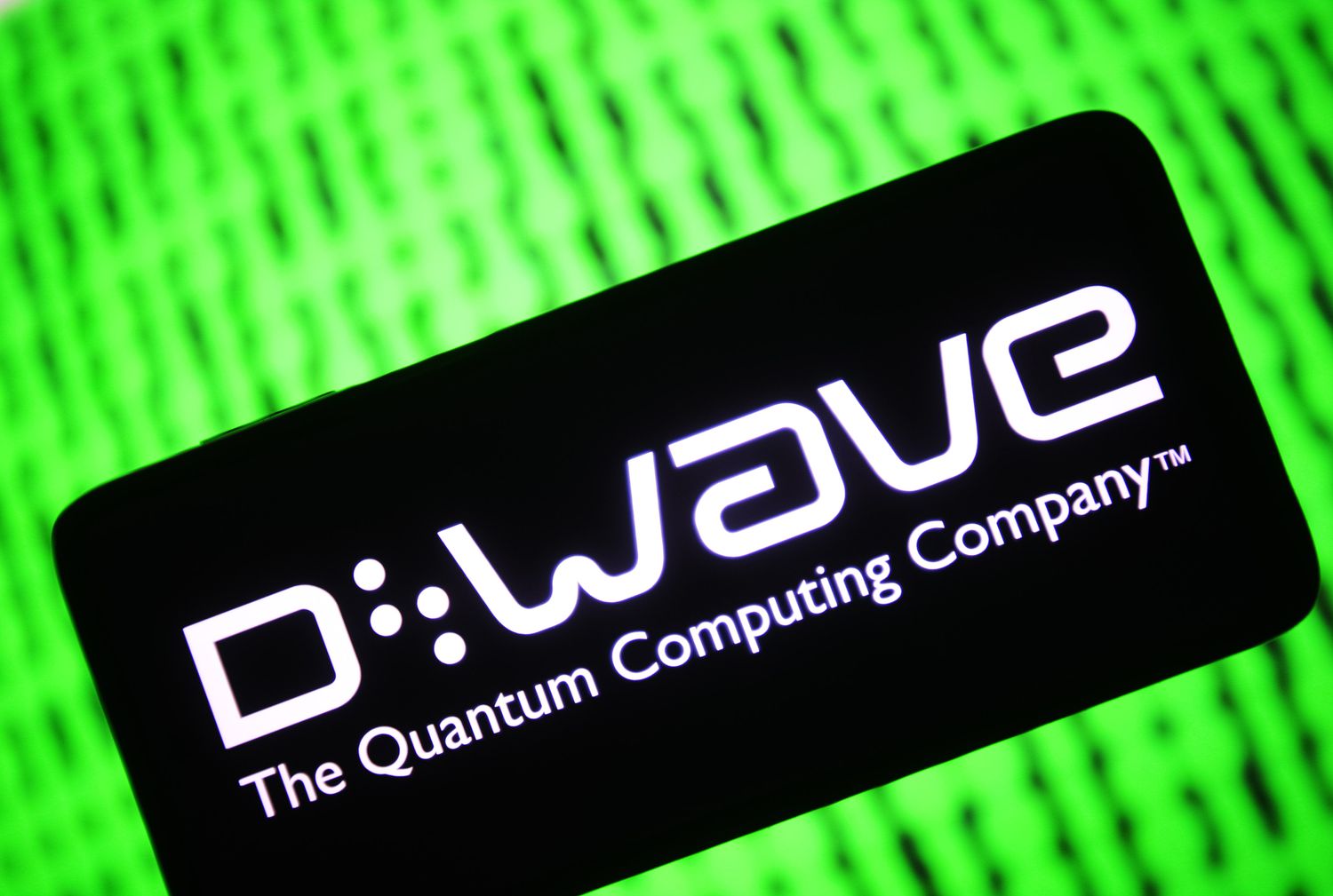 D-Wave Quantum (NYSE: QBTS) Stock Trades At Potential Discount As Momentum Builds, Fair Value Estimate Tops $40