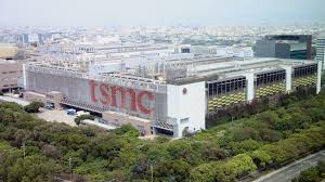 Taiwan Semiconductor Manufacturing Company (NYSE: TSM) Targets $430 Per Share As Analysts Project 28% EPS Growth