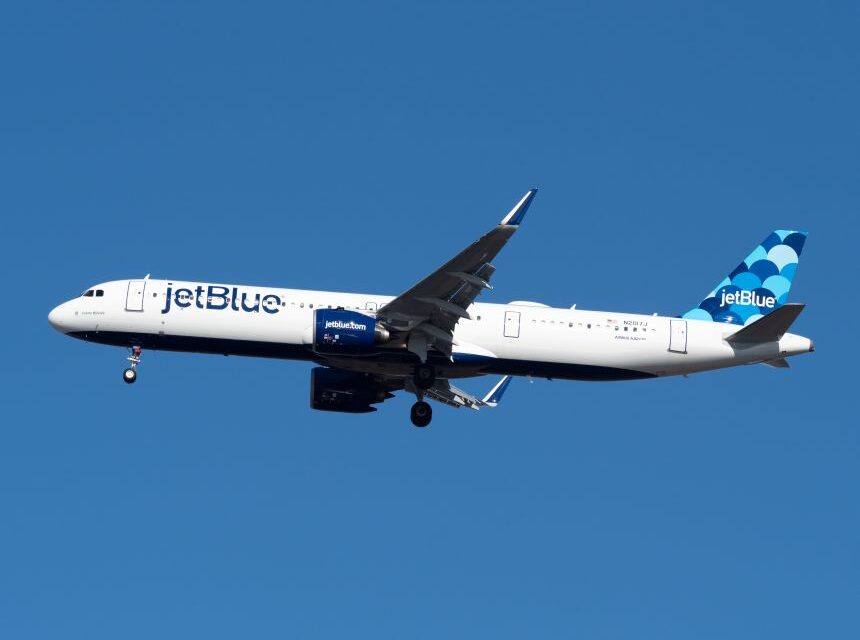 JetBlue Airways (NASDAQ: JBLU) Stock Price Climbs Past Average Analyst 12-Month Price Target