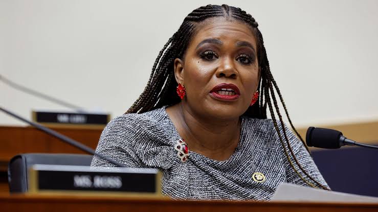 Cori Bush’s Congressional Comeback Bid Draws Scrutiny Over Ties To Maoist Activist