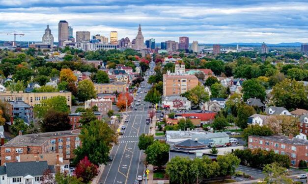 Connecticut Sports Betting And iGaming Wagers Surge 13% To $2.05 Billion In July