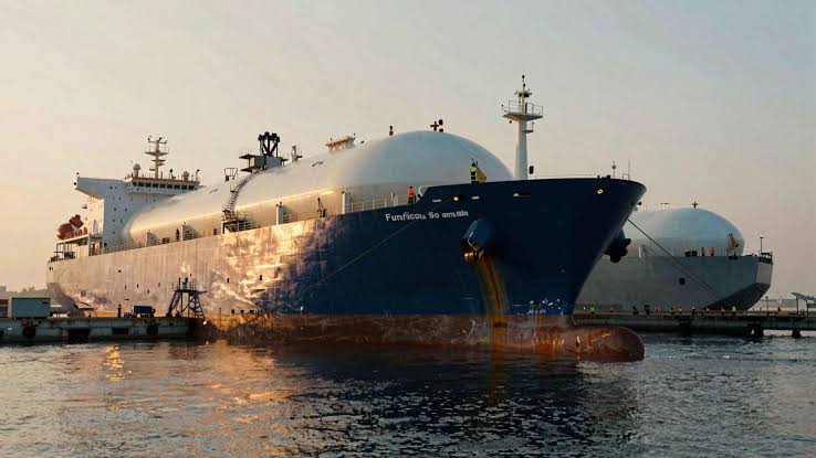 China’s LNG Imports Forecast To Fall 18% In August As Soaring Prices Crush Industrial Demand