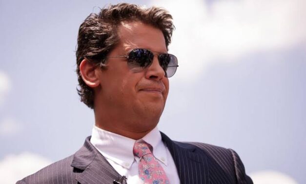 ICE Deports British Far-Right Provocateur Milo Yiannopoulos To The United Kingdom