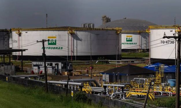 Petrobras (NYSE: PBR) Amazon Discovery Could Sustain Brazil’s Oil Boom For Decades