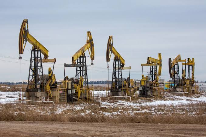 Rystad Energy Slashes Russian Crude Forecast As Drone Strikes And Aging Wells Squeeze Output