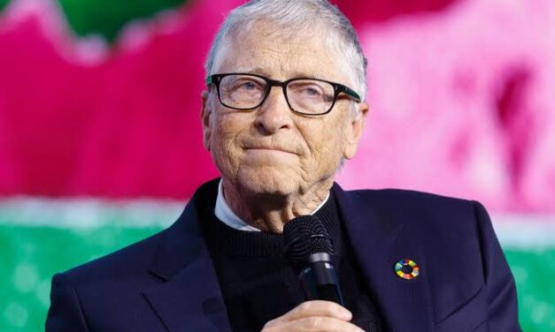 Microsoft (NASDAQ: MSFT) Co-Founder Bill Gates: AI Global Governance Talks More Difficult Than Cold War Nuclear Negotiations