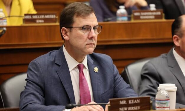 Congressman Tom Kean Jr.: Voting Record, Policies and 2026 Mid-Term Prospects