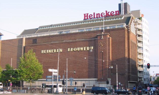 Heineken (OTCMKTS: HEINY) Warns British Pubs That GLP-1 Weight-Loss Drugs Threaten The Multi-Pint Round