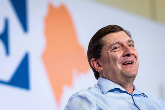 Maine Senate Debate Derailed By Protester As Troy Jackson Snaps “Oh, Shut Up” At Susan Collins