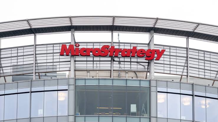 Strategy (NASDAQ: MSTR) Shares Plunge Nearly 10% After MSCI Index Exclusion Threat Hits Premium Hard