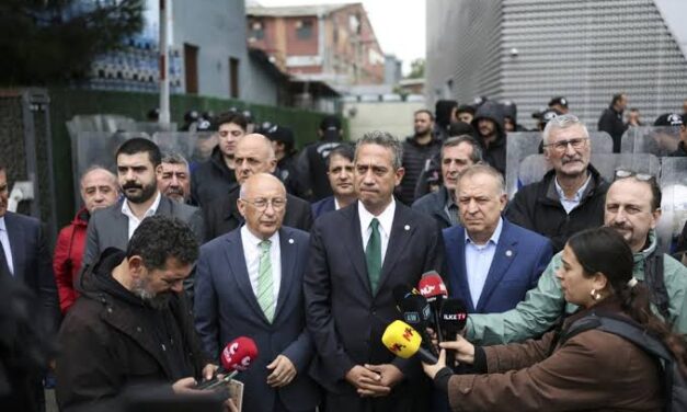 Turkish Authorities Raid Pro-Opposition Halk TV On Day Of İmamoğlu Court Defense